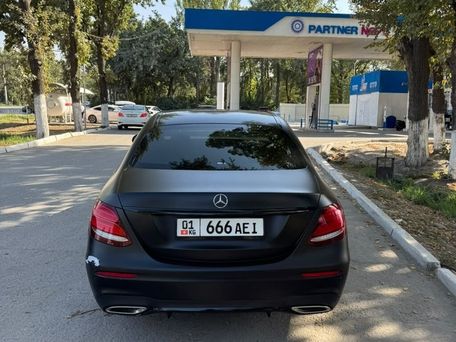 Mercedes-Benz E-Класс, 2019 — фото 4