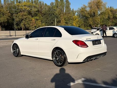 Mercedes-Benz C-Класс, 2018 — 照片 7