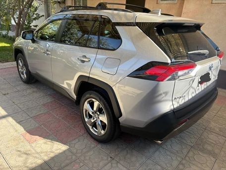 Toyota RAV4, 2020 — сүрөт 3