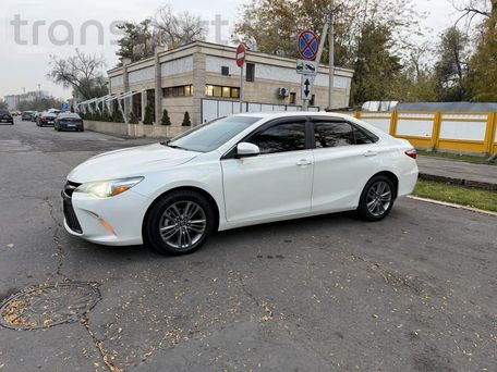 Toyota Camry, 2015 — photo 1