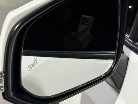 Toyota RAV4, 2019 — photo 10