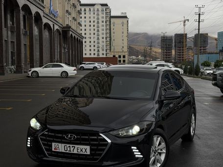 Hyundai Elantra, 2017 — фото 1