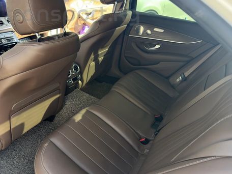 Mercedes-Benz E-Class, 2020 — photo 8