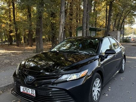 Toyota Camry, 2020 — 照片 1