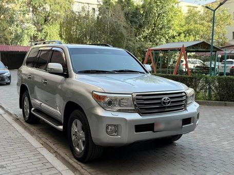 Toyota Land Cruiser, 2013