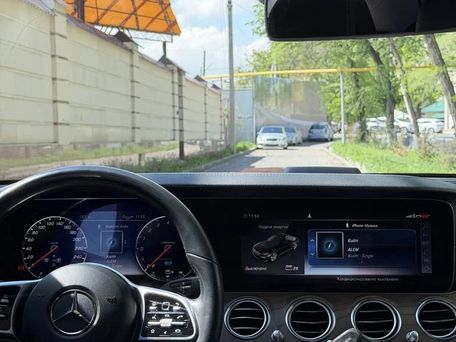 Mercedes-Benz E-Класс, 2019 — photo 8