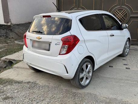 Chevrolet Spark, 2015 — photo 2