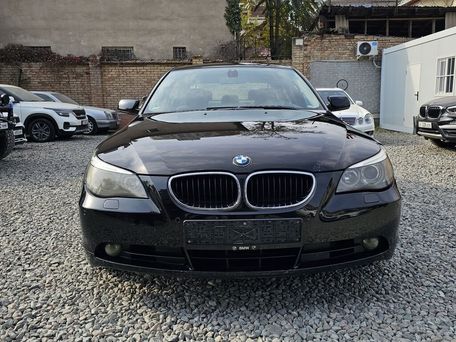 BMW 5 Series, 2005 — photo 3