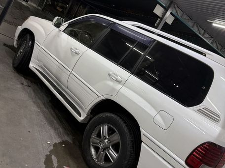 Lexus LX, 2005 — сүрөт 4