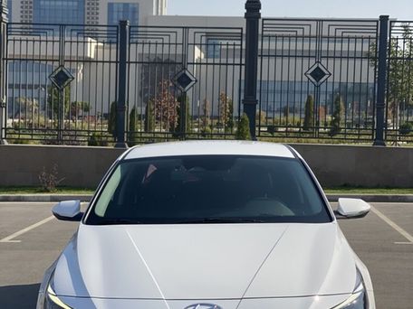 Hyundai Avante, 2021 — 照片 8