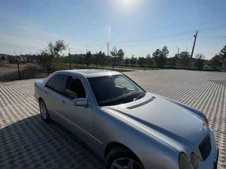 Mercedes-Benz E-Класс, 2002 — photo 2