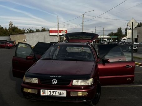 Volkswagen Passat, 1995 — photo 10