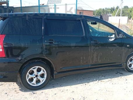 Toyota Wish, 2003 — сүрөт 7