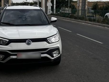 SsangYong Tivoli, 2015 — фото 9
