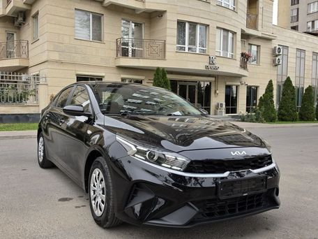 Kia K3, 2022 — photo 2