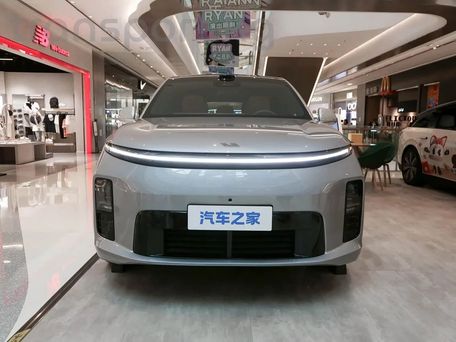 Li Auto (Lixiang) L6, 2026 — photo 1
