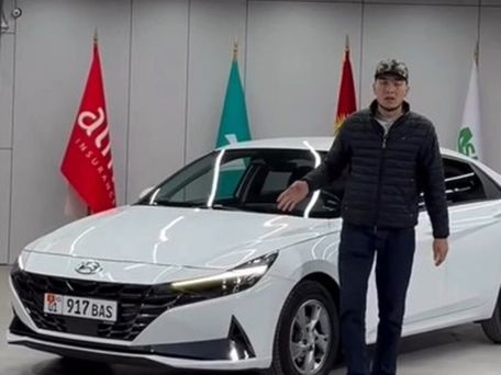 Hyundai Avante, 2021 — сүрөт 1