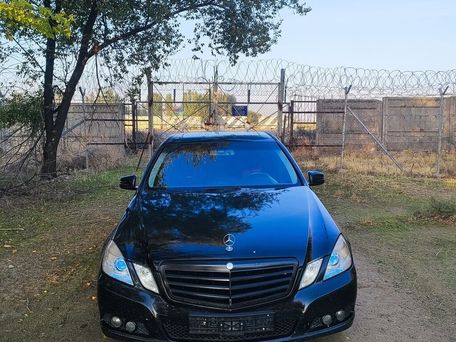 Mercedes-Benz E-Класс, 2011 — сүрөт 8