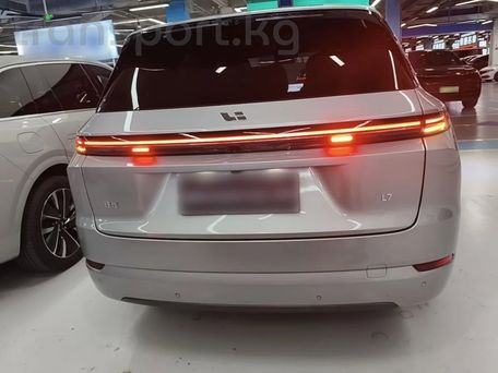 Li Auto (Lixiang) L7, 2025 — фото 5