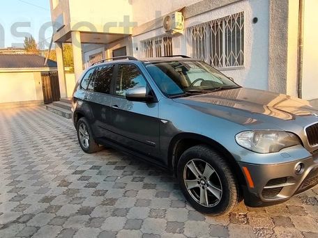 BMW X5, 2010 — photo 2