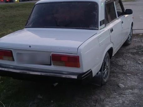 LADA 2107, 2004 — 照片 3