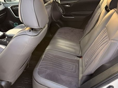 Toyota RAV4, 2022 — photo 8
