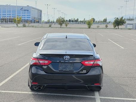 Toyota Camry, 2020 — photo 9