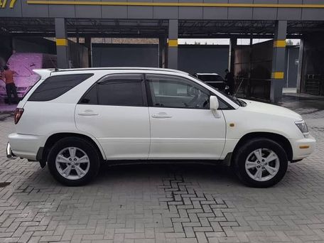 Toyota Harrier, 2000 — фото 2