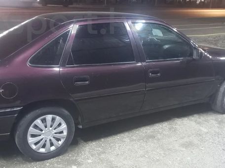 Opel Vectra, 1993 — сүрөт 3