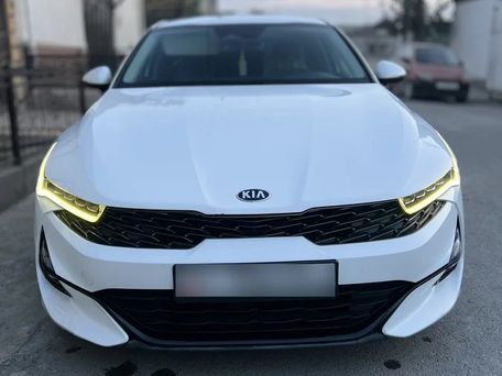 Kia K5, 2020 — photo 1