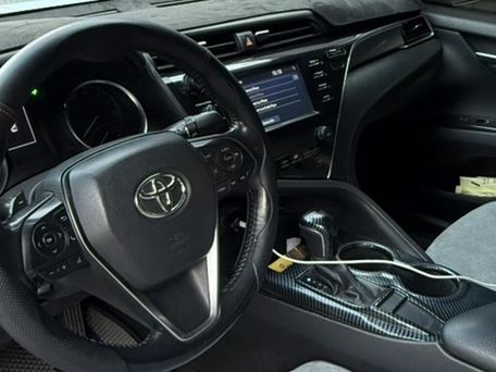 Toyota Camry, 2018 — 照片 10