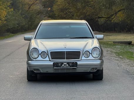 Mercedes-Benz E-Класс, 1996 — сүрөт 5
