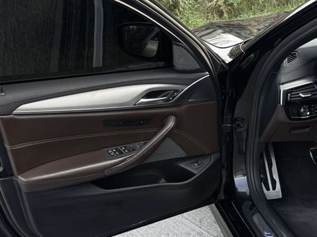 BMW 5 серии, 2018 — фото 12