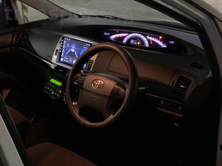 Toyota Estima, 2013 — фото 12