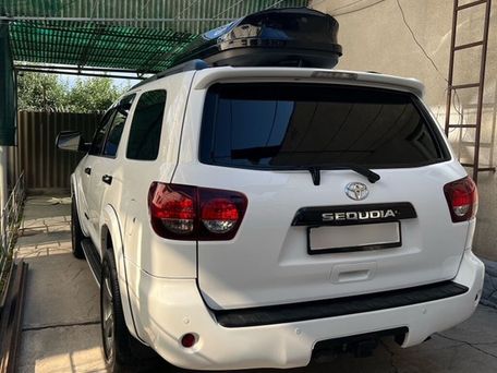 Toyota Sequoia, 2018 — 照片 6