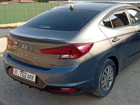 Hyundai Avante, 2019 — photo 1
