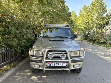 Isuzu Trooper, 2000 — фото 1