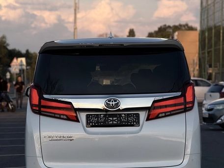 Toyota Alphard, 2019 — photo 4