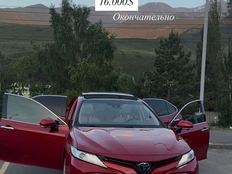 Toyota Camry, 2019