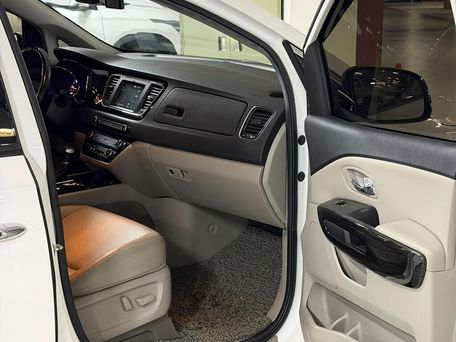 Kia Carnival, 2020 — сүрөт 12