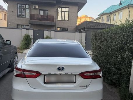 Toyota Camry, 2018 — сүрөт 4