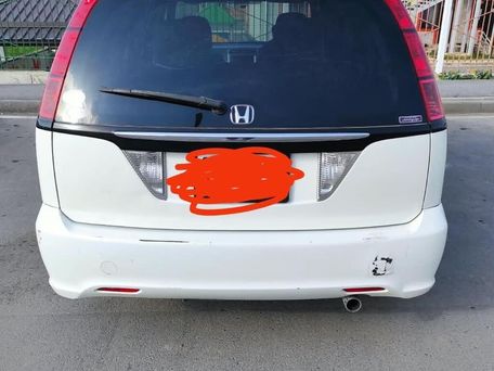 Honda Stream, 2004 — фото 2