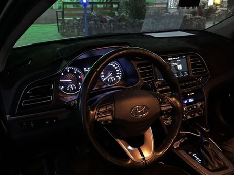Hyundai Avante, 2019 — 照片 5
