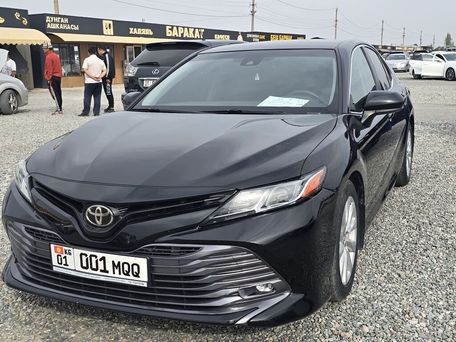 Toyota Camry, 2018