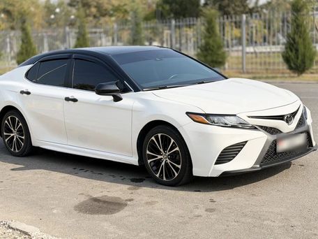 Toyota Camry, 2019 — photo 3