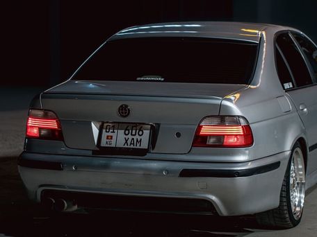 BMW 5 Series, 2001 — photo 4