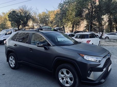 Toyota RAV4, 2020 — сүрөт 4