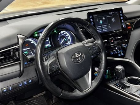 Toyota Camry, 2021 — фото 9