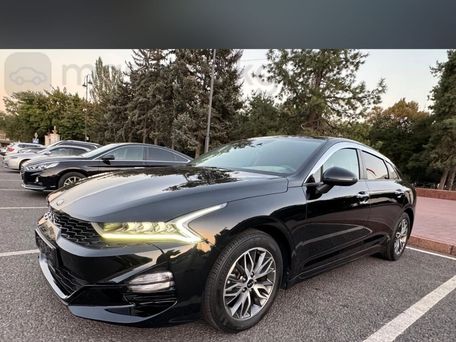 Kia K5, 2021