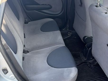 Honda Fit, 2002 — photo 5
